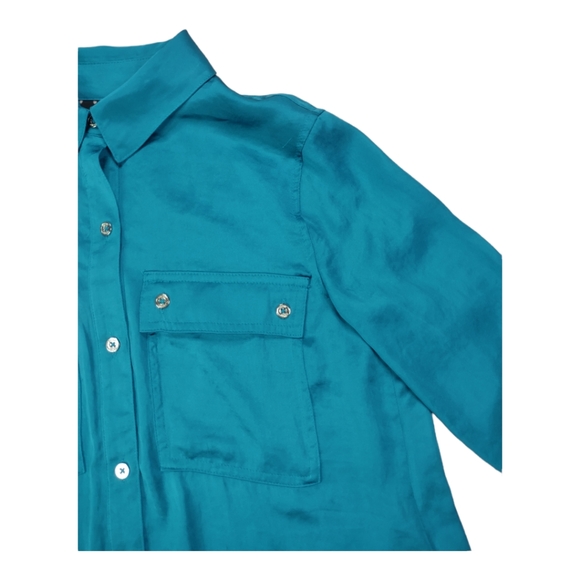 DKNY peacock colored Sz XS button up blouse Roll Up Long Sleeve Silky Feeling - Picture 12 of 15